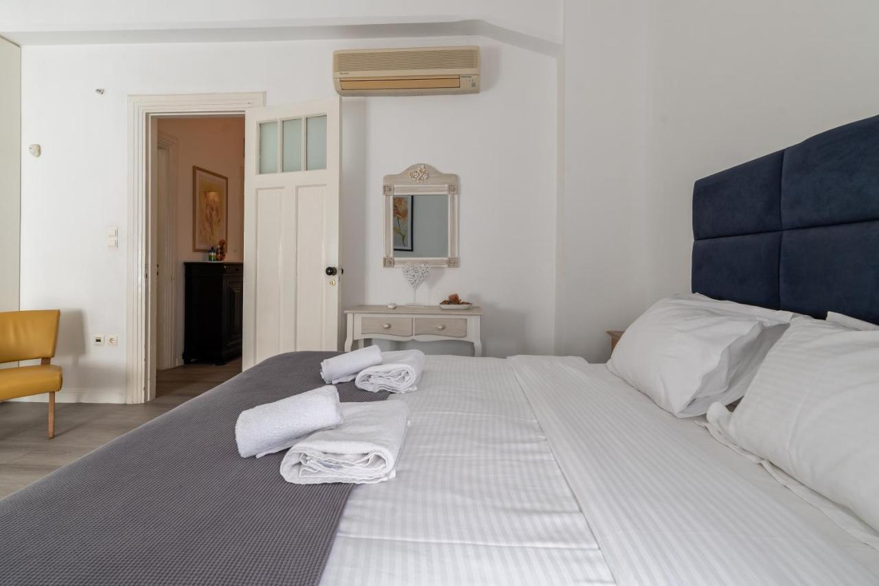 Apollonas Luxurious Apartments Aten Exteriör bild
